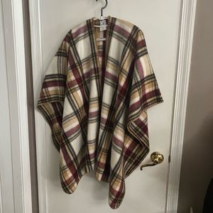 Woolrich Blanket Cape Ruana